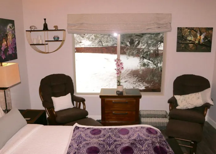 Cathedral Casita At Cathedral Hideaway Llc *